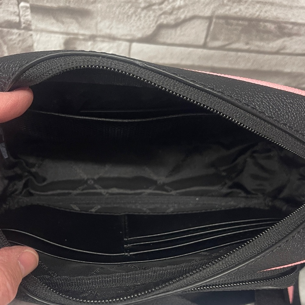 Michael Kors Cooper Colorblock Black and Pink Logo Camera Crossbody & Wallet Set - Picture 11 of 15